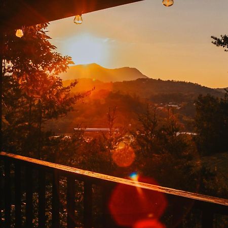 Villa Bluff Mountain View Pigeon Forge Esterno foto