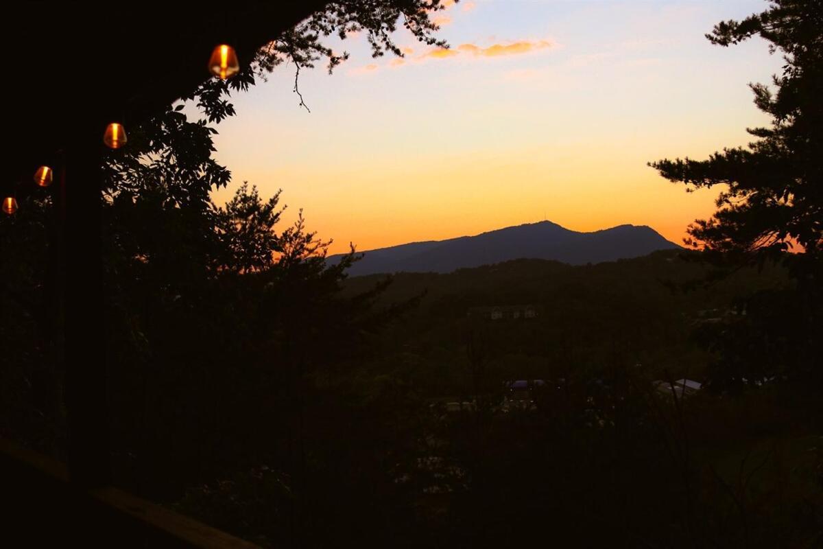 Villa Bluff Mountain View Pigeon Forge Esterno foto